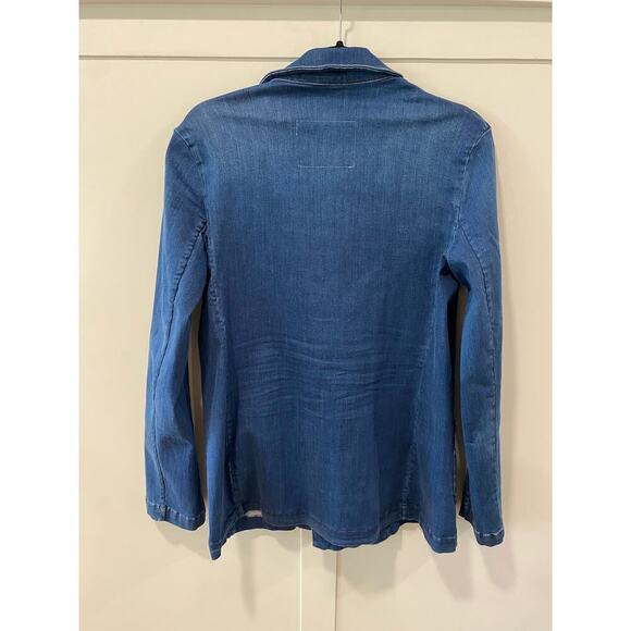 Frank & Eileen Belfast English Peacoat in 1977 Medium Wash - Picture 9 of 9